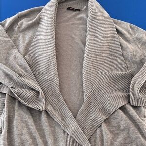 Cyrus size 2 x Gray Ribbed Women's open cardigan